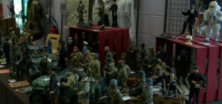 29) Exposition figurines 1/6