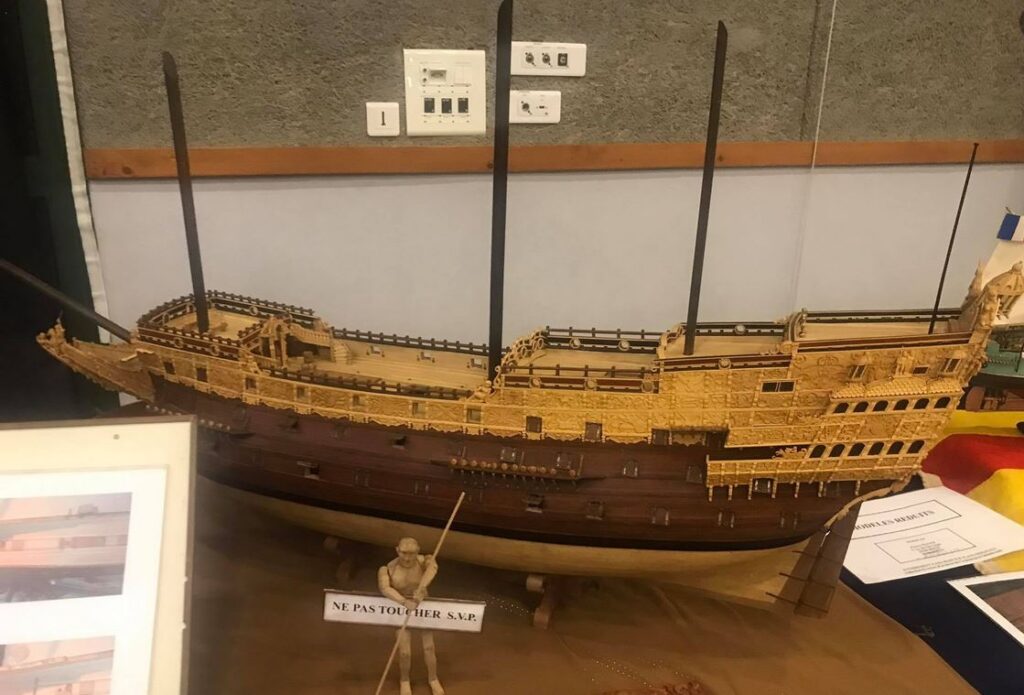 Maquette bateau bois PENNANEACH 2